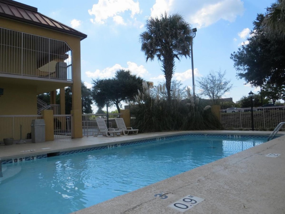 Fairview Inn & Suites Mobile Image 18